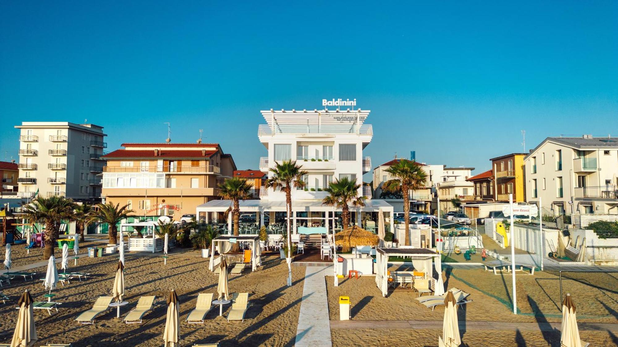 Baldinini Hotel Римини Экстерьер фото