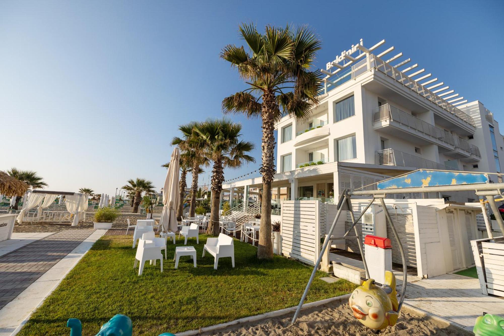 Baldinini Hotel Римини Экстерьер фото